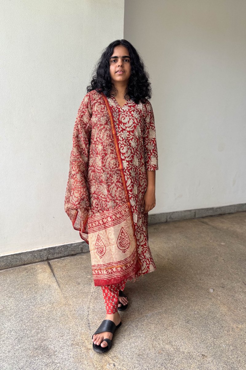 Akari Sanganeri Handprinted Kota Doria Dupatta - Lobha Deepthis