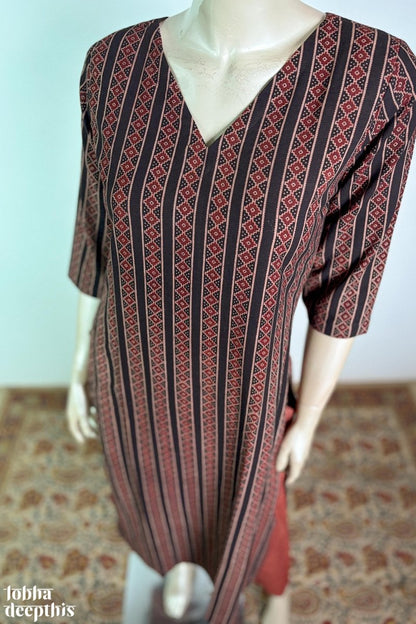 Black Earthen Stripes Straight Kurta - Lobha Deepthis