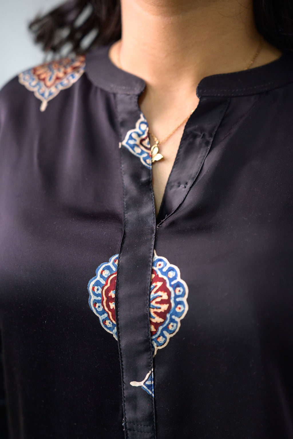 Black Pihu Blooms Modal Short top - Lobha Deepthis