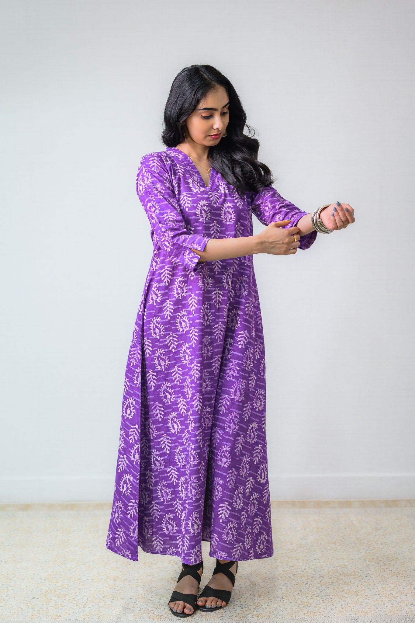 Bloomveil Lavender Dabu Cotton Dress - Lobha Deepthis