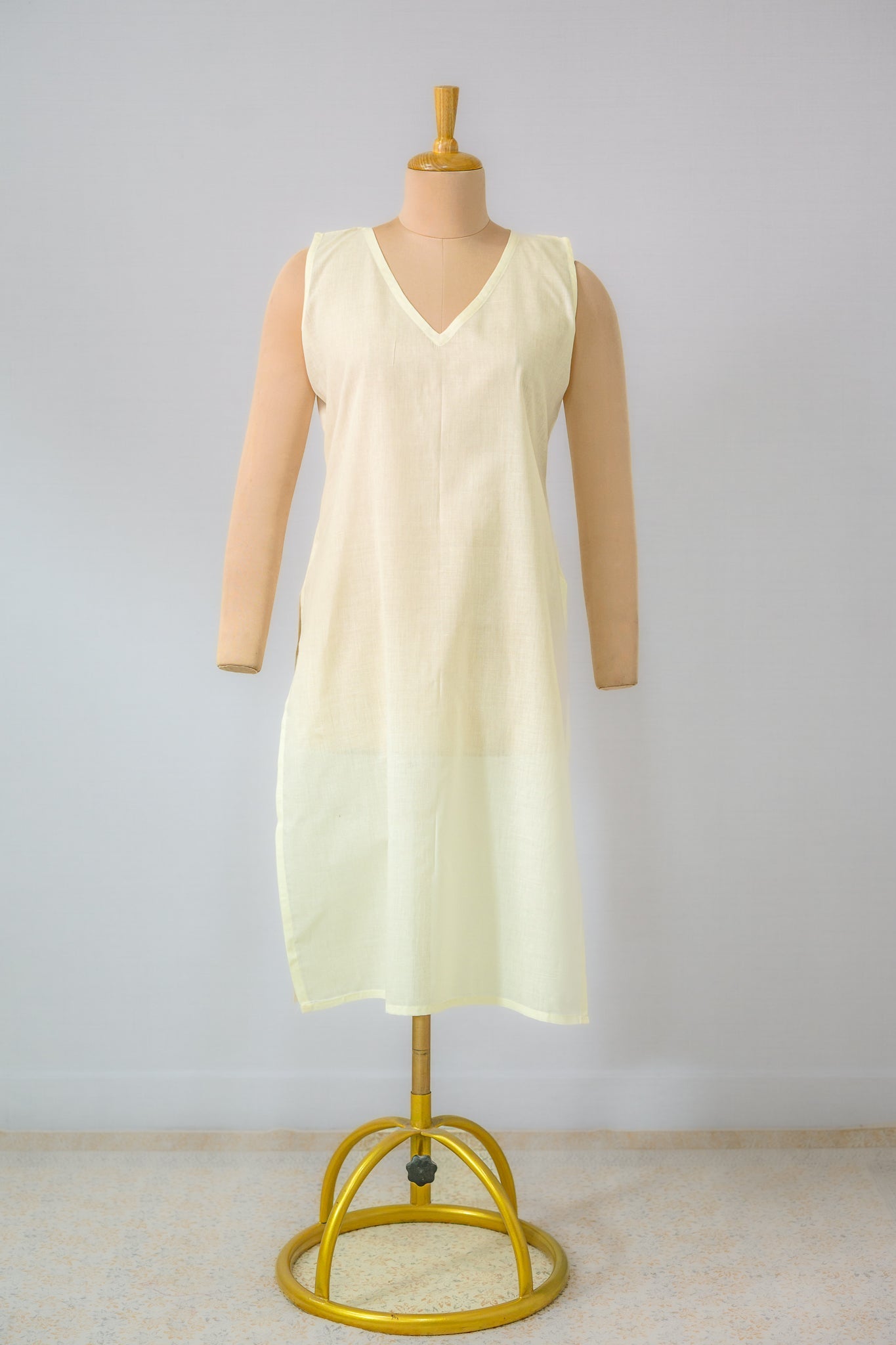 Cotton Cream V Neck Long Inner Slip - Lobha Deepthis