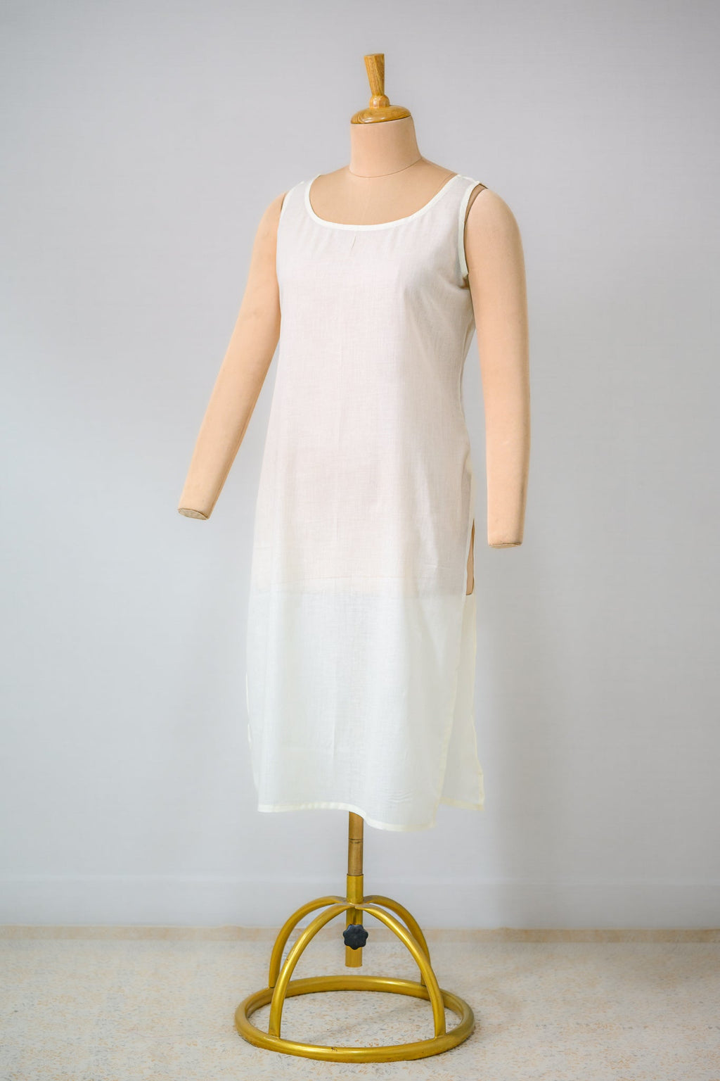 Cotton Round Neck Long Inner Slip - Lobha Deepthis