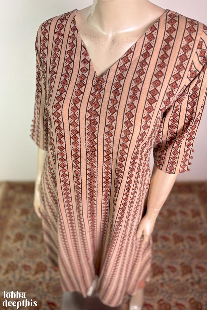 Cream Earthen Stripes Aline Kurta - Lobha Deepthis