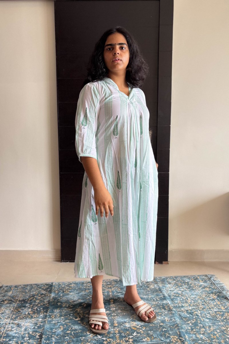 Daruka Sanganeri Dress - Lobha Deepthis