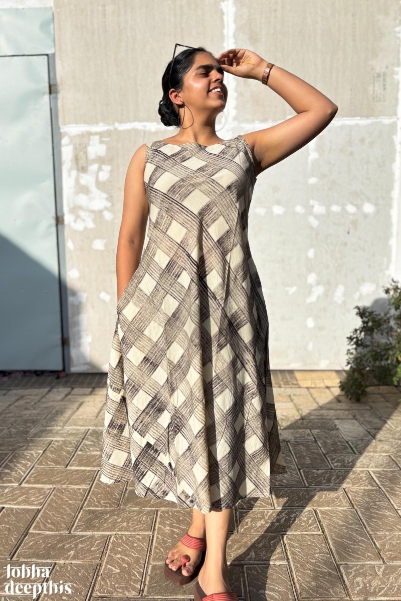 Egmore Plaid Bagru Sleeveless Dress - Lobha Deepthis