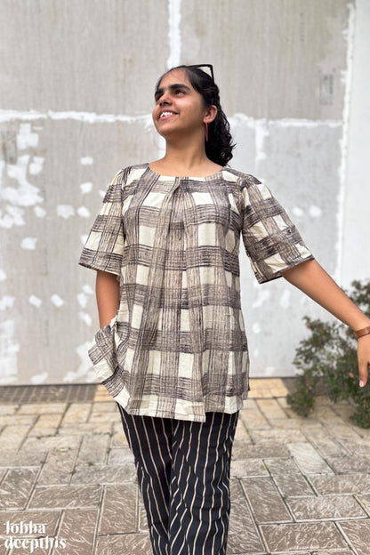 Egmore Plaid Short Top - Lobha Deepthis