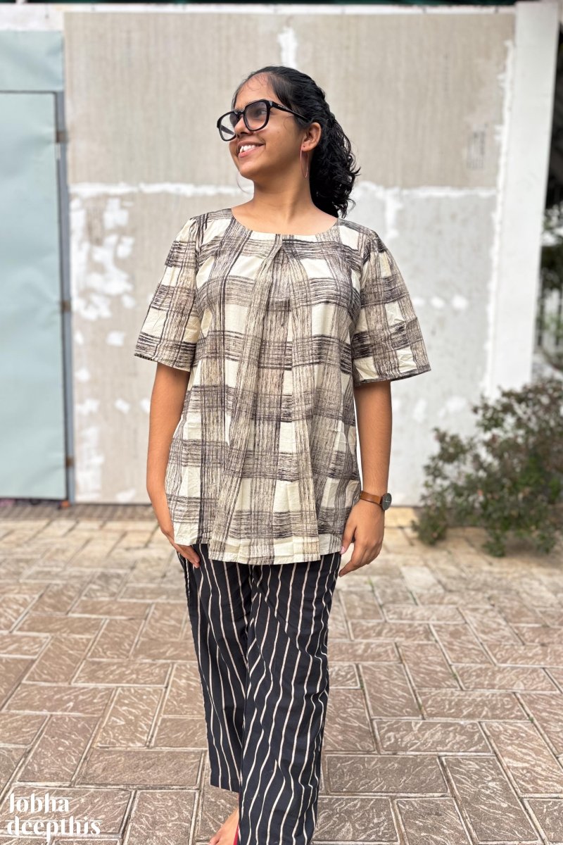 Egmore Plaid Short Top - Lobha Deepthis