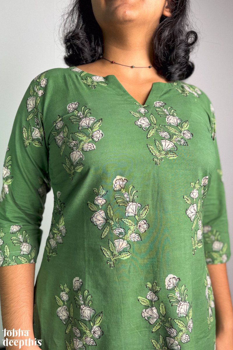 Emerald Blossoms Sanganeri Straight Kurta - Lobha Deepthis