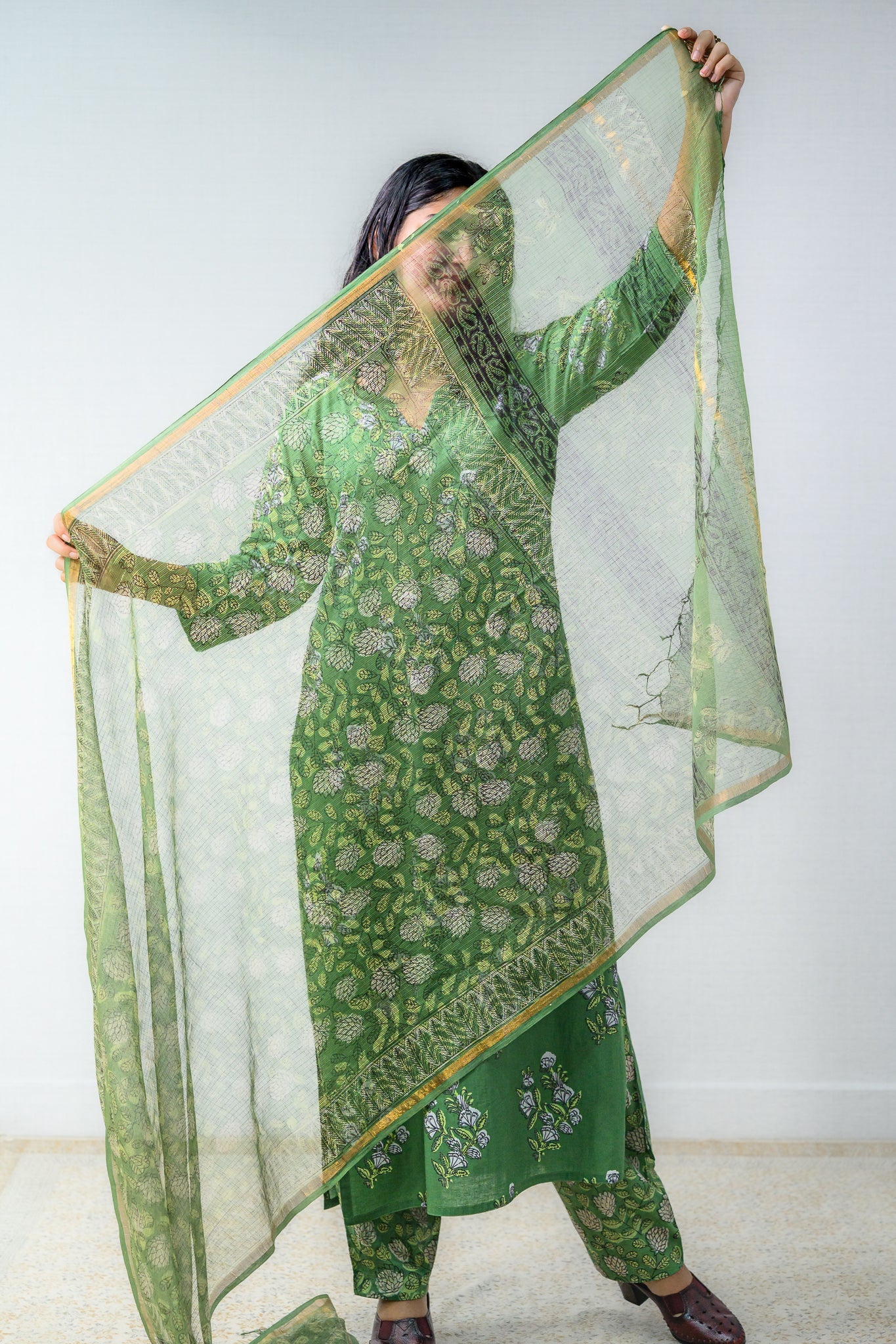 Emerald Green Sanganeri Kota Doria Dupatta - Lobha Deepthis
