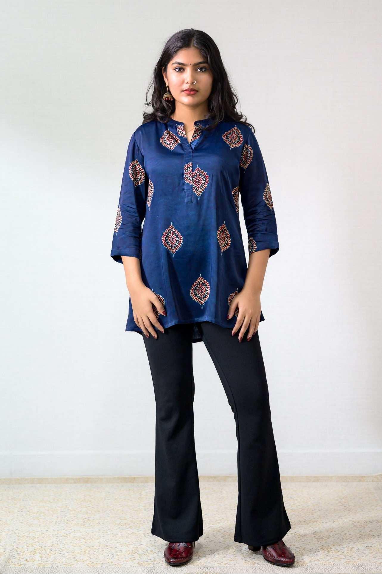 Indigo Pihu Blooms Modal Short top