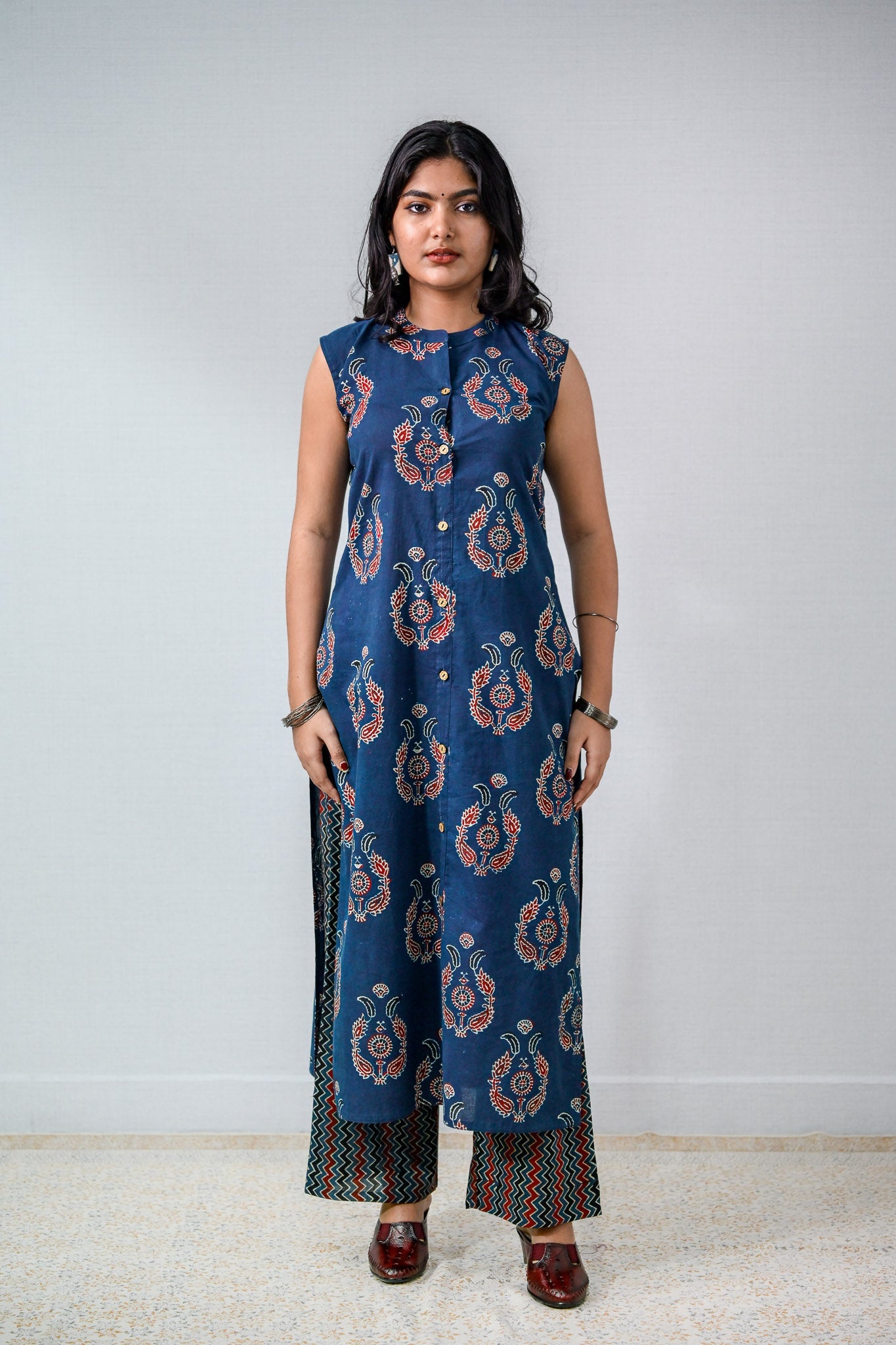 Indigo Zig Zag Ajrakh Cotton Parallel Pants - Lobha Deepthis