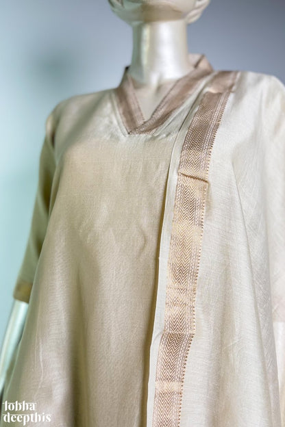 Ivory Maheshwari Silk Collar Kurta - Lobha Deepthis