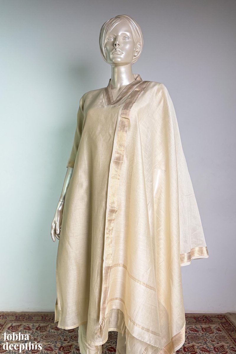 Ivory Maheshwari Silk Collar Kurta - Lobha Deepthis