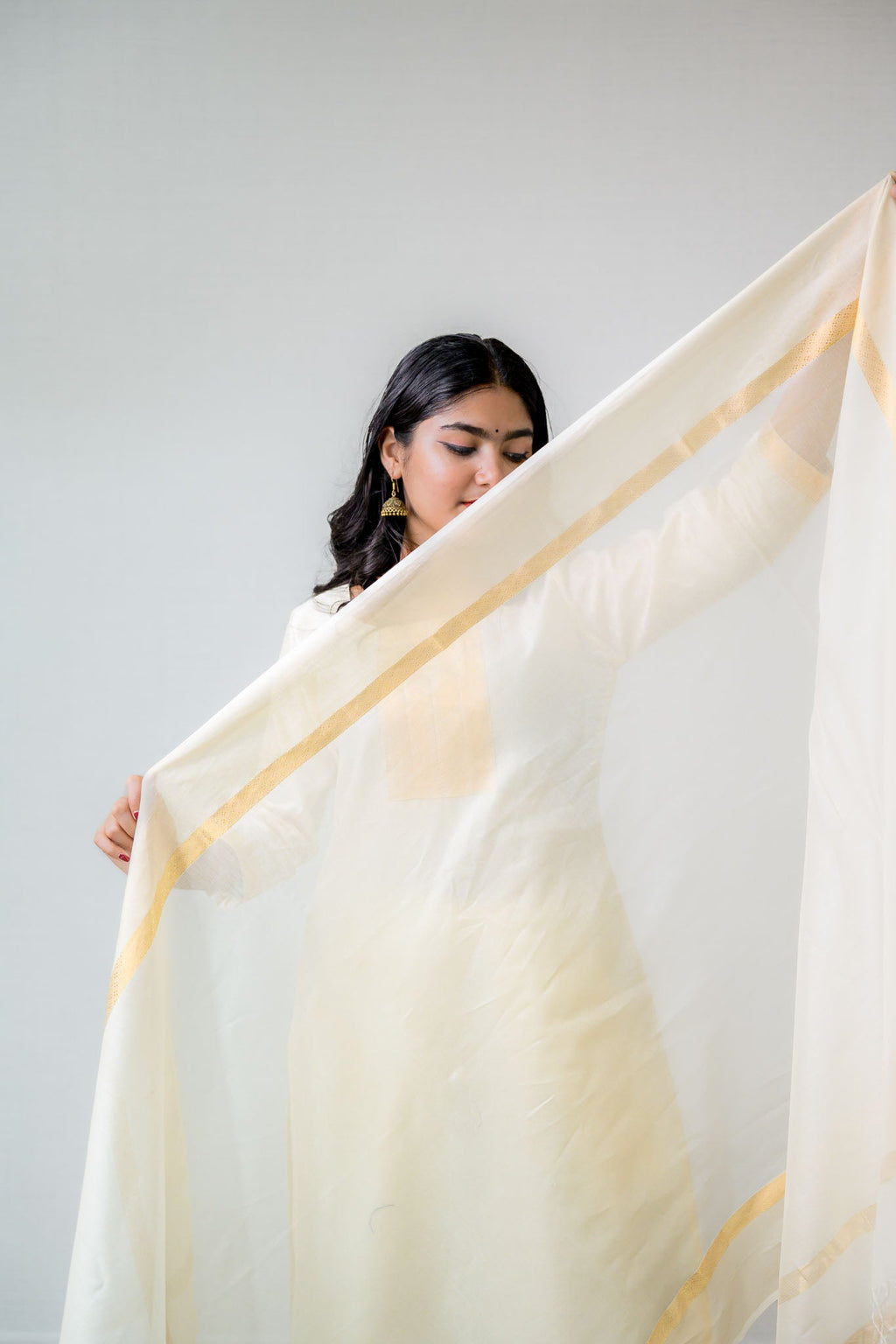 Ivory Maheshwari Silk Round Neck Kurta - Lobha Deepthis