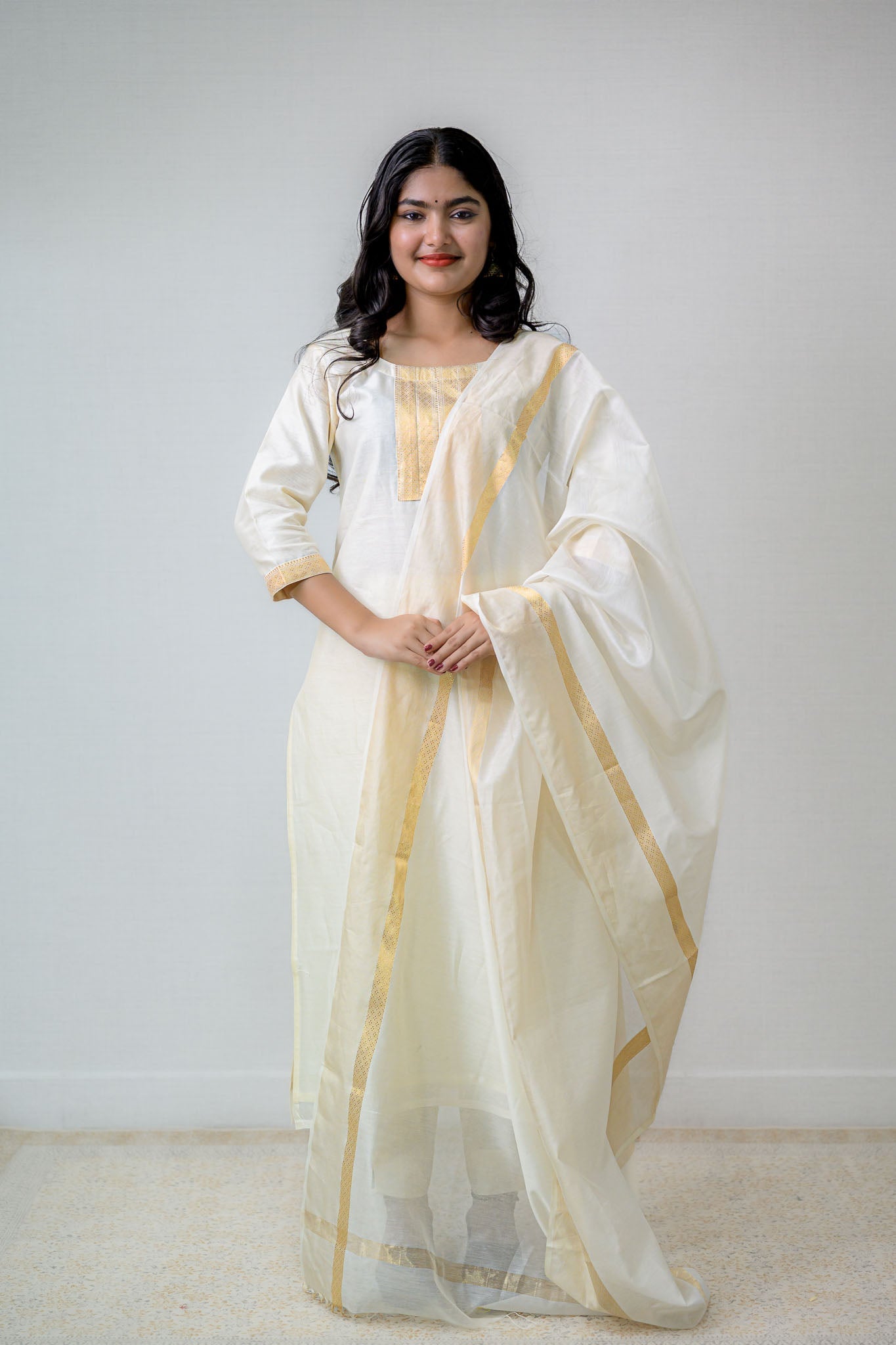 Ivory Maheshwari Silk Round Neck Kurta - Lobha Deepthis