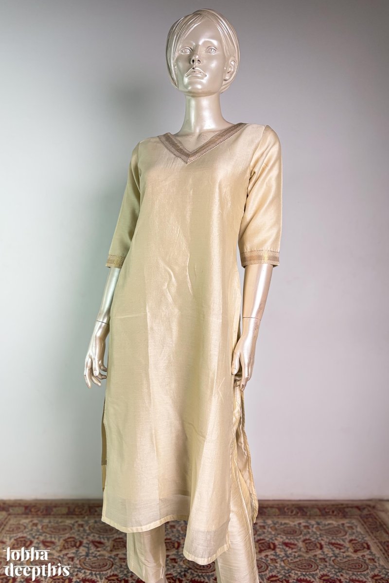 Ivory Maheshwari Silk V Neck Kurta - Lobha Deepthis