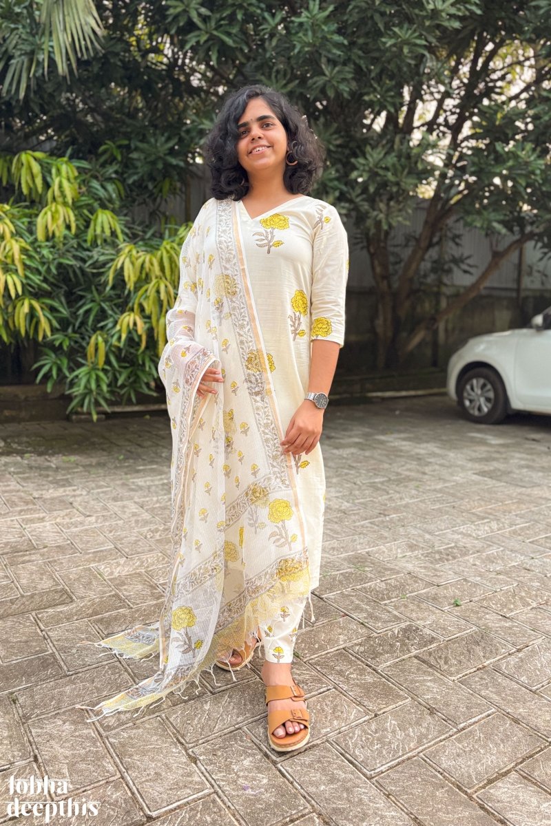 Jamanthi on Cream Sanganeri Straight Kurta - Lobha Deepthis