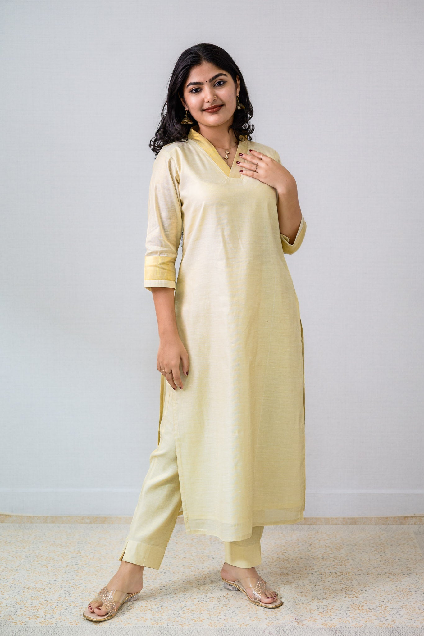 Kasavu Elegance Golden Tissue Straight Kurta - Lobha Deepthis