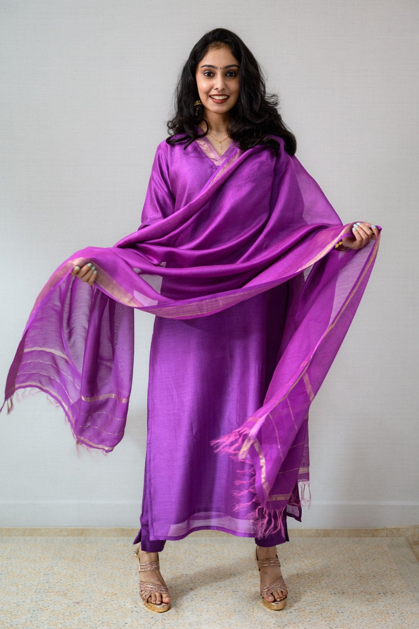 Lavender Maheshwari Silk Collar Kurta - Lobha Deepthis