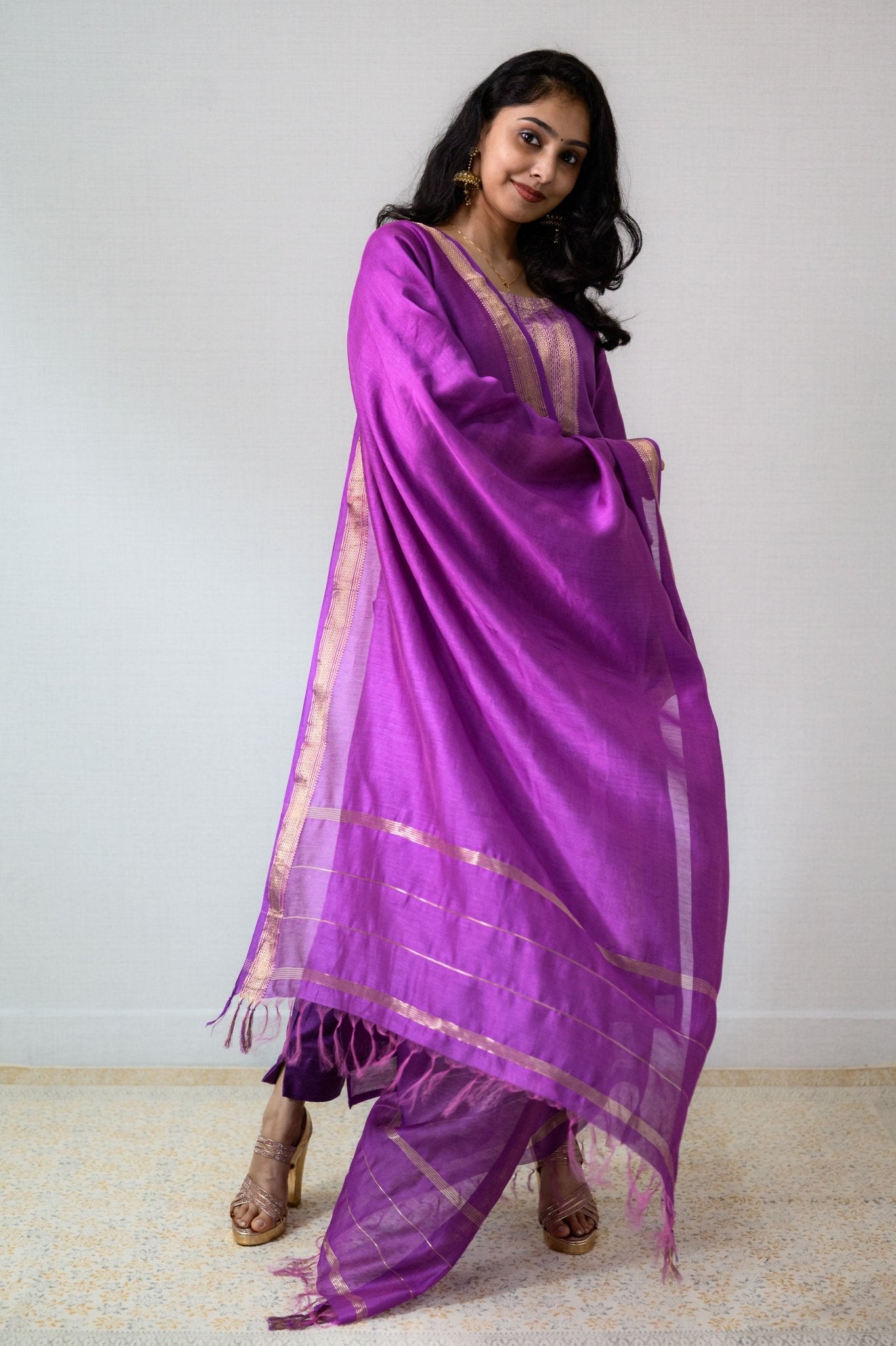 Lavender Maheshwari Silk Dupatta - Lobha Deepthis