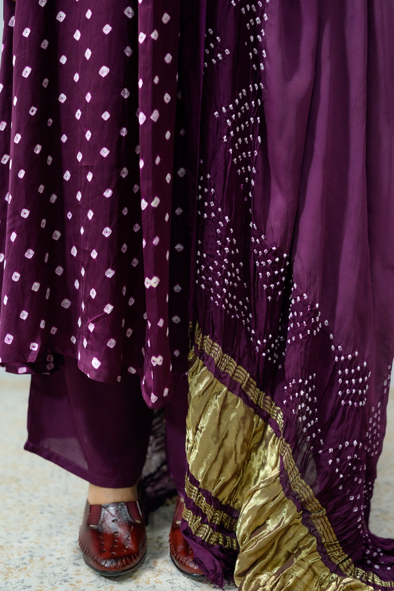 Lavender Rani Modal Bandhani Dupatta - Lobha Deepthis