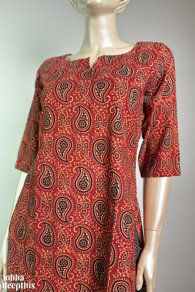 Madder Red Paisley Straight Kurta - Lobha Deepthis