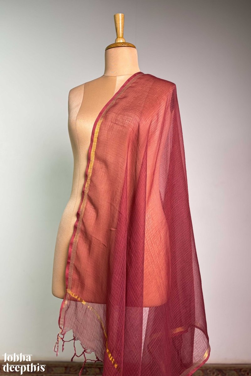 Madder Red Plain Kota Doria Dupatta - Lobha Deepthis