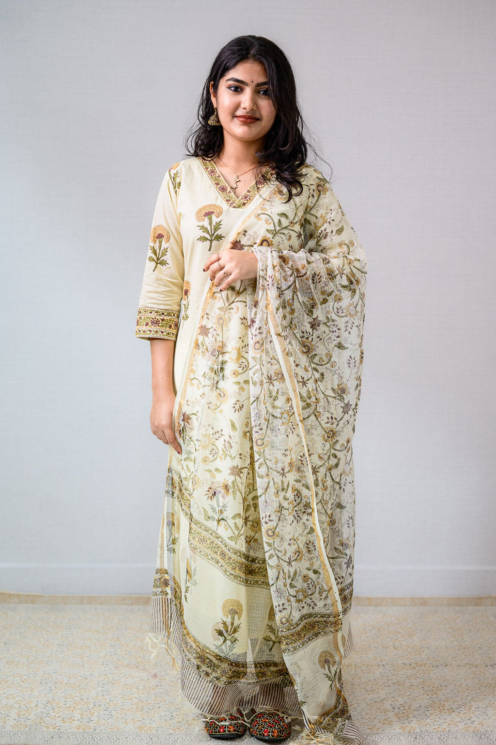 Marigolds on Cream Sanganeri Kota Doria Dupatta - Lobha Deepthis