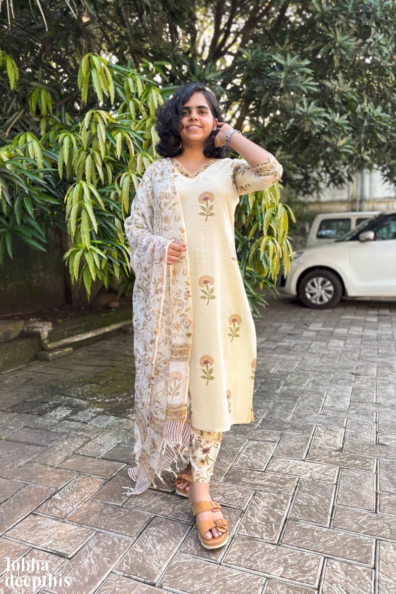 Marigolds on Cream Sanganeri Kurta - Lobha Deepthis