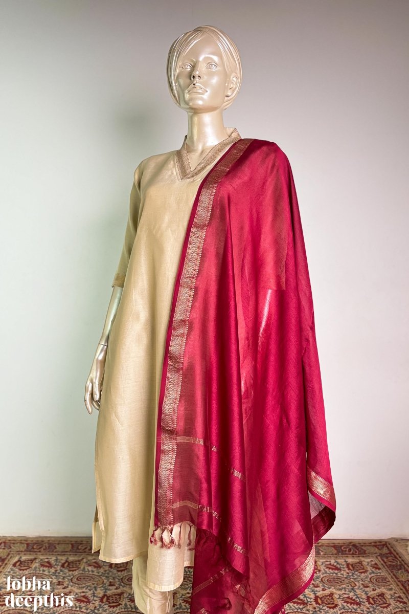 Maroon Maheshwari Silk Dupatta - Lobha Deepthis