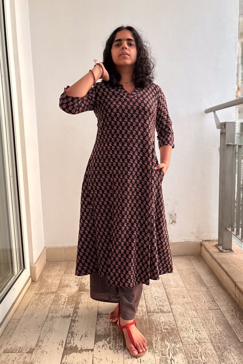 Mrinali Black Aline Dress - Lobha Deepthis