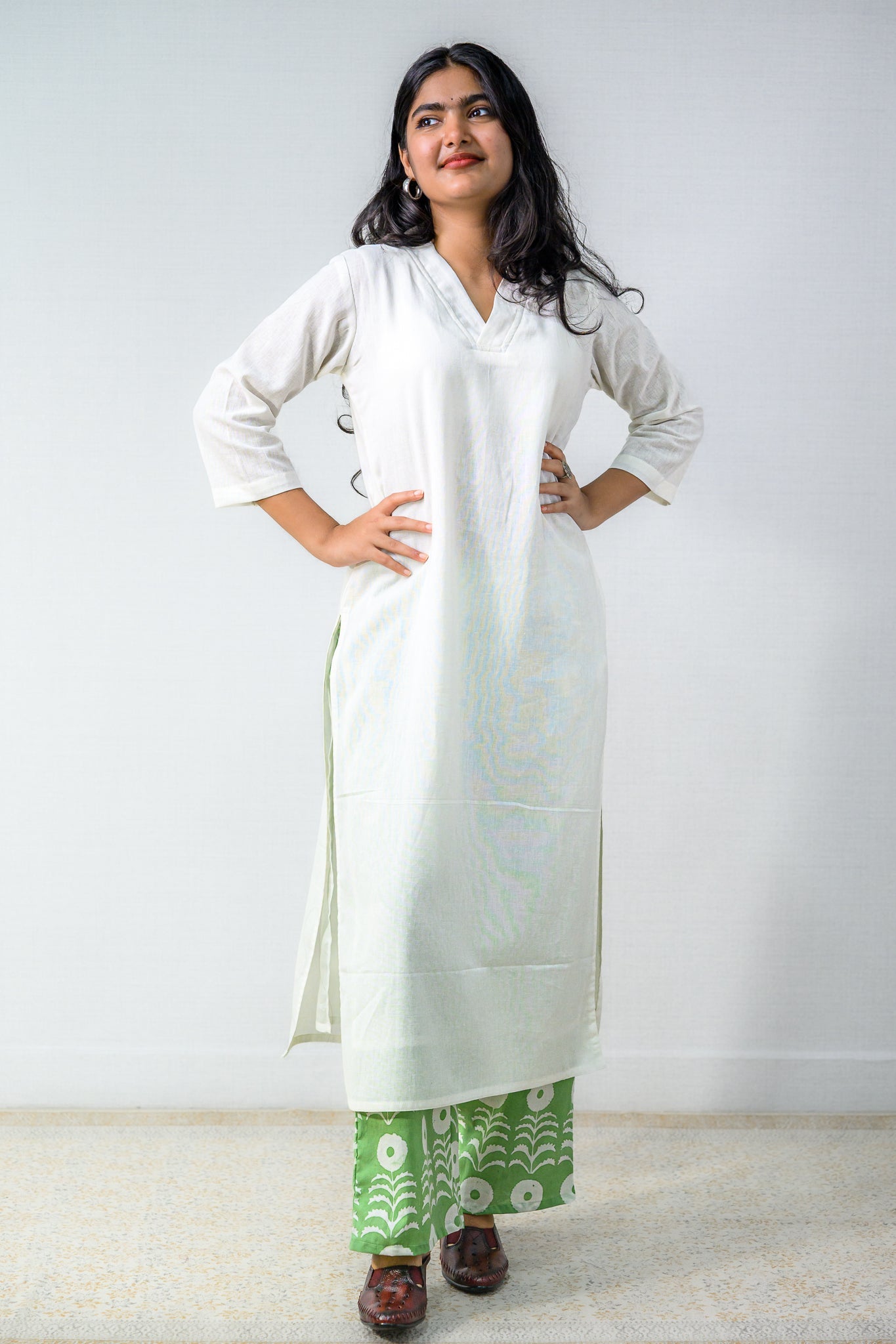 Off White Cotton Linen Collar Kurta - Lobha Deepthis