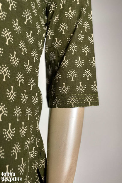 Olive Green V Neck Kurta Co-ord Set - Lobha Deepthis