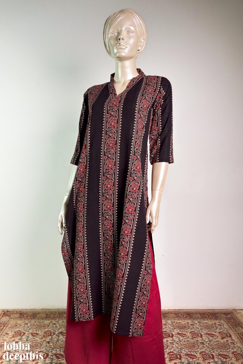 Paisley Stripes Black Straight Kurta - Lobha Deepthis