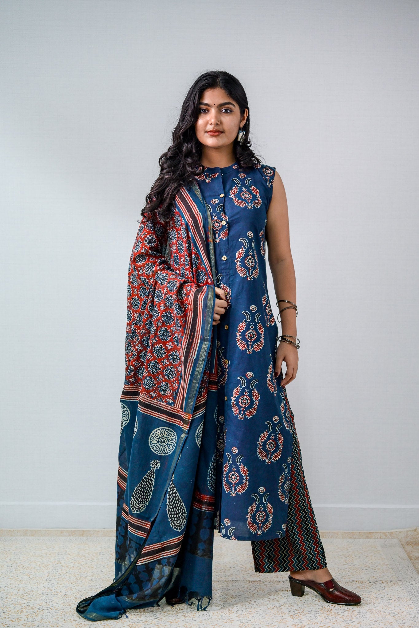 Pankhuri Indigo Ajrakh Sleeveless Kurta - Lobha Deepthis