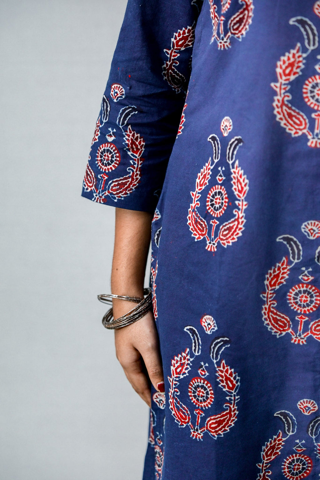 Pankhuri Indigo Ajrakh Straight Kurta - Lobha Deepthis