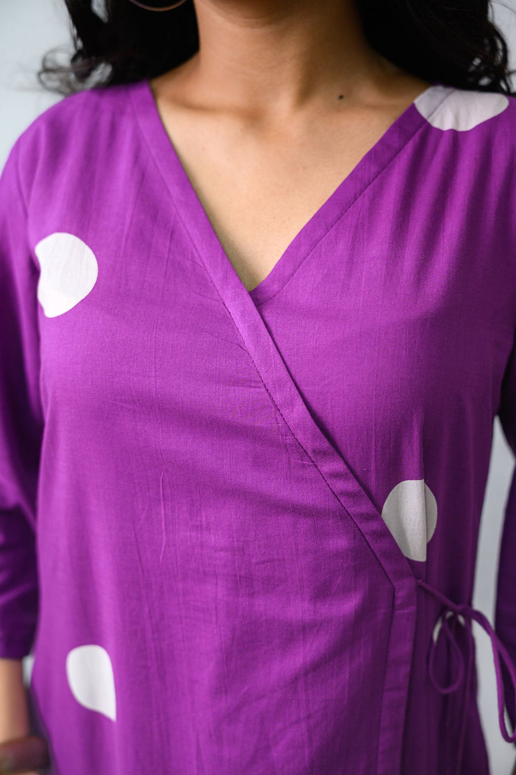 Polkas in Violet Dress - Lobha Deepthis