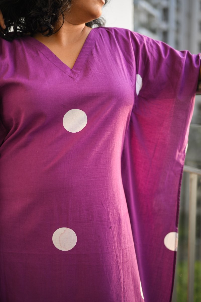 Polkas in Violet Kaftan - Lobha Deepthis