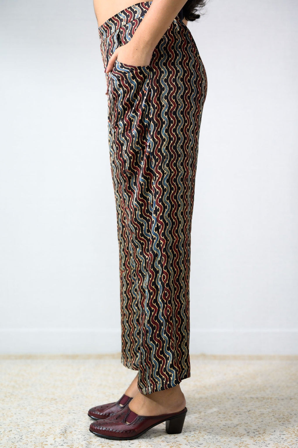 Ravani Stripes Black Parallel Pants - Lobha Deepthis