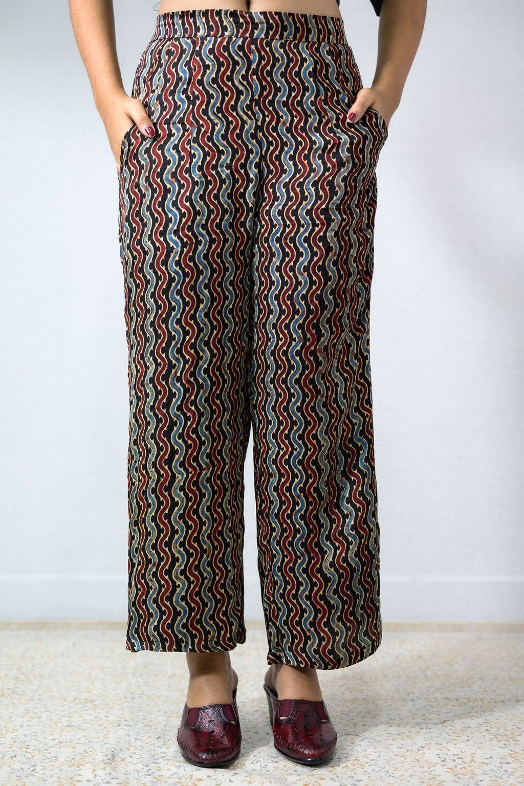 Ravani Stripes Black Parallel Pants - Lobha Deepthis