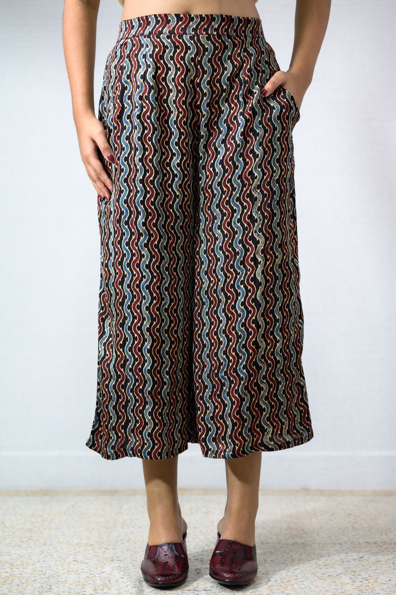 Ravani Stripes Black Short Palazzo - Lobha Deepthis