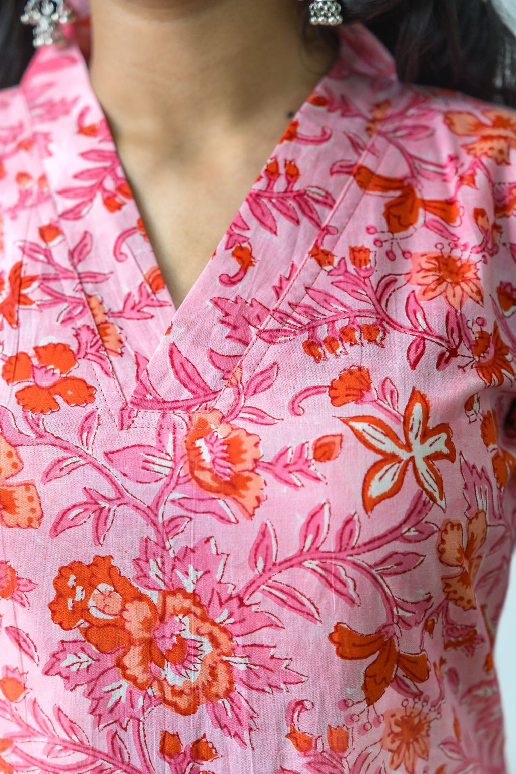 Set of 2 - Gulabiya Sanganeri Cotton Straight Kurta and Pants - Lobha Deepthis