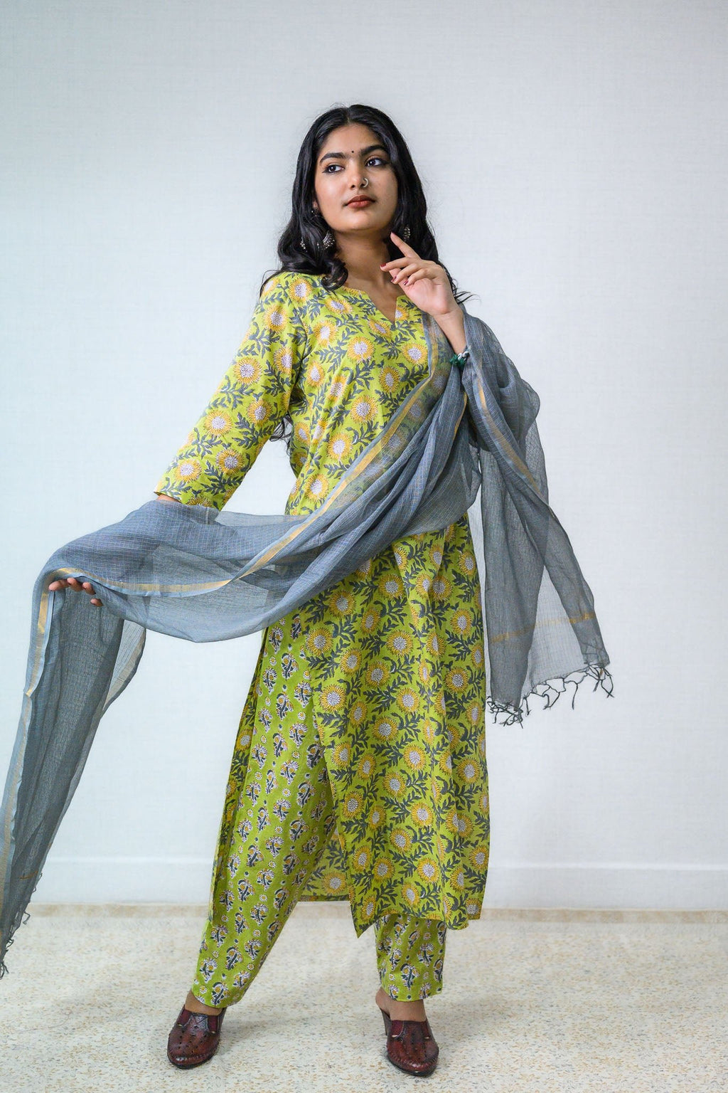 Set of 2 - Himawari Sanganeri Cotton Straight Kurta and Pants - Lobha Deepthis