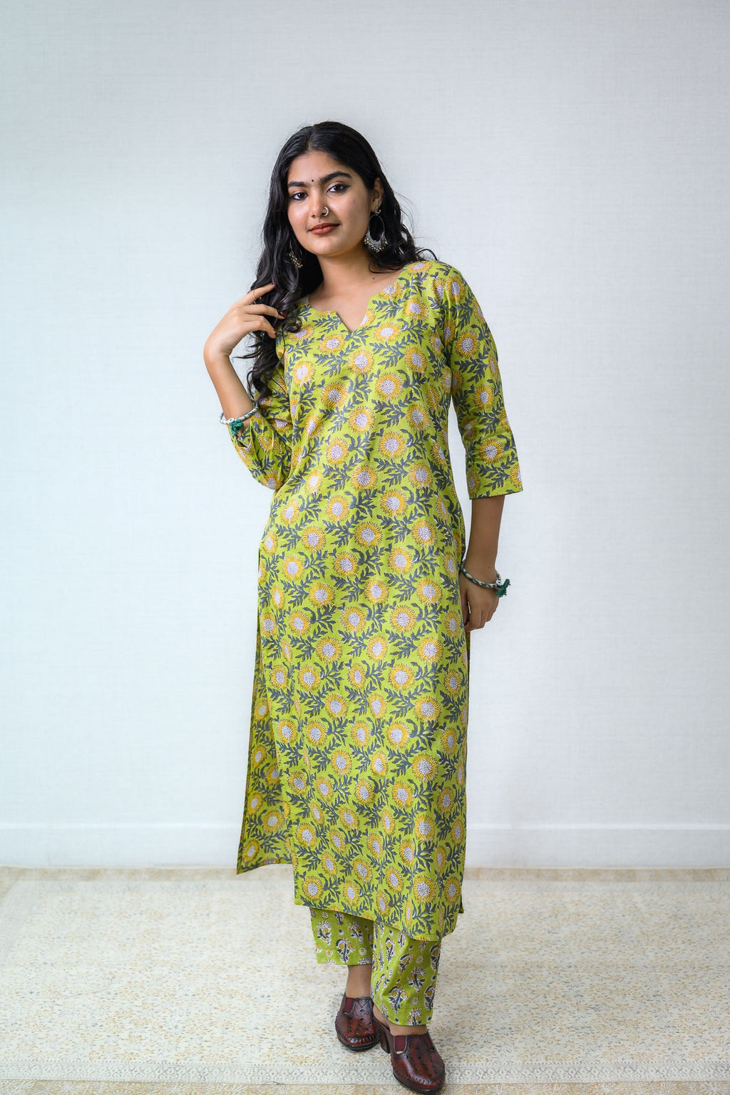 Set of 2 - Himawari Sanganeri Cotton Straight Kurta and Pants - Lobha Deepthis