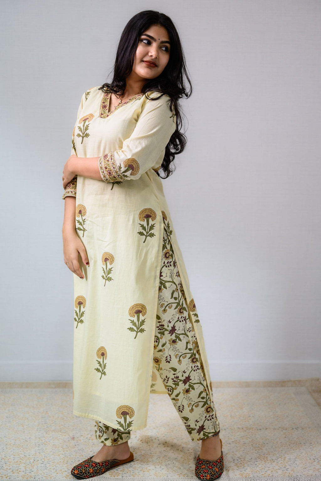 Set of 2 - Marigolds on Cream Sanganeri Kurta & Pants - Lobha Deepthis