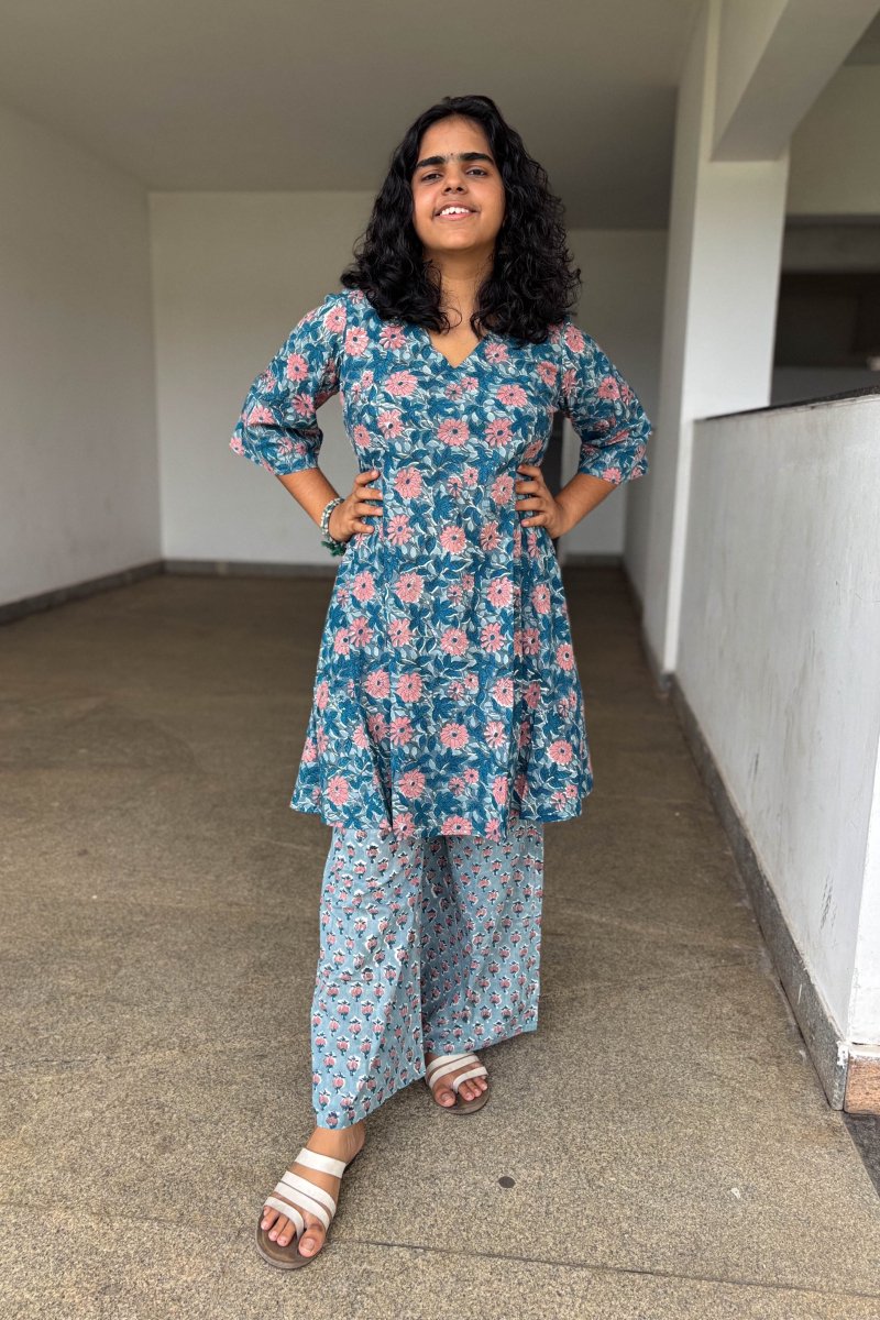 Set of 2 - Miwa Sanganeri Short Top & Parallel Pants - Lobha Deepthis