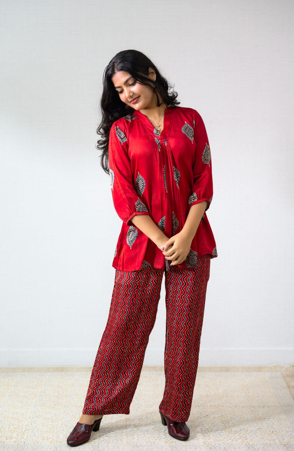 Set of 2 - Red Pihu Modal Ajrakh Short Top & Parallel Pants - Lobha Deepthis