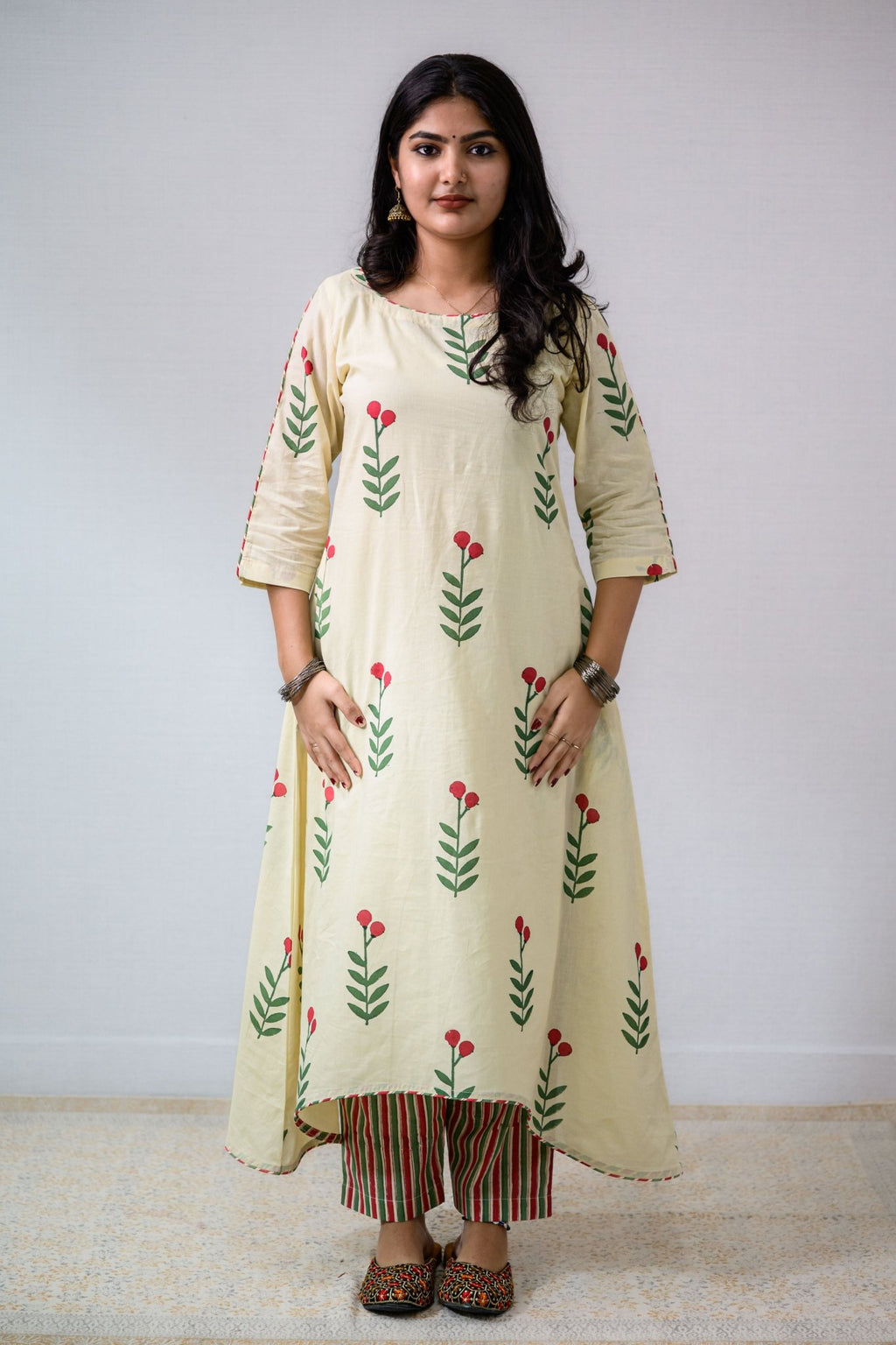 Set of 2 - Rose Buds on Cream High Low Kurta & Pants Set - Lobha Deepthis