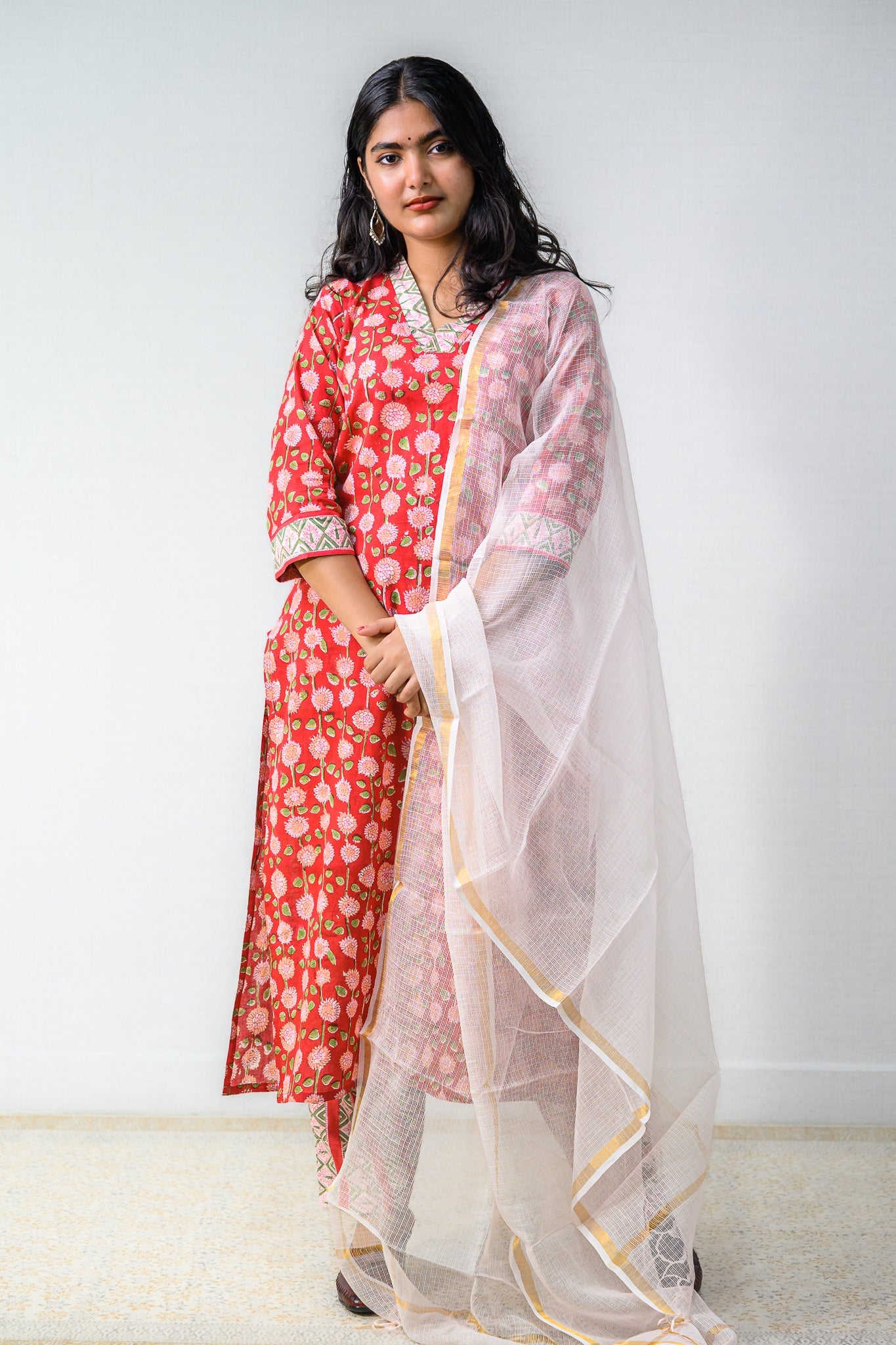 Set of 2 - Scarlet Sanganeri Cotton Kurta & Pants Set - Lobha Deepthis