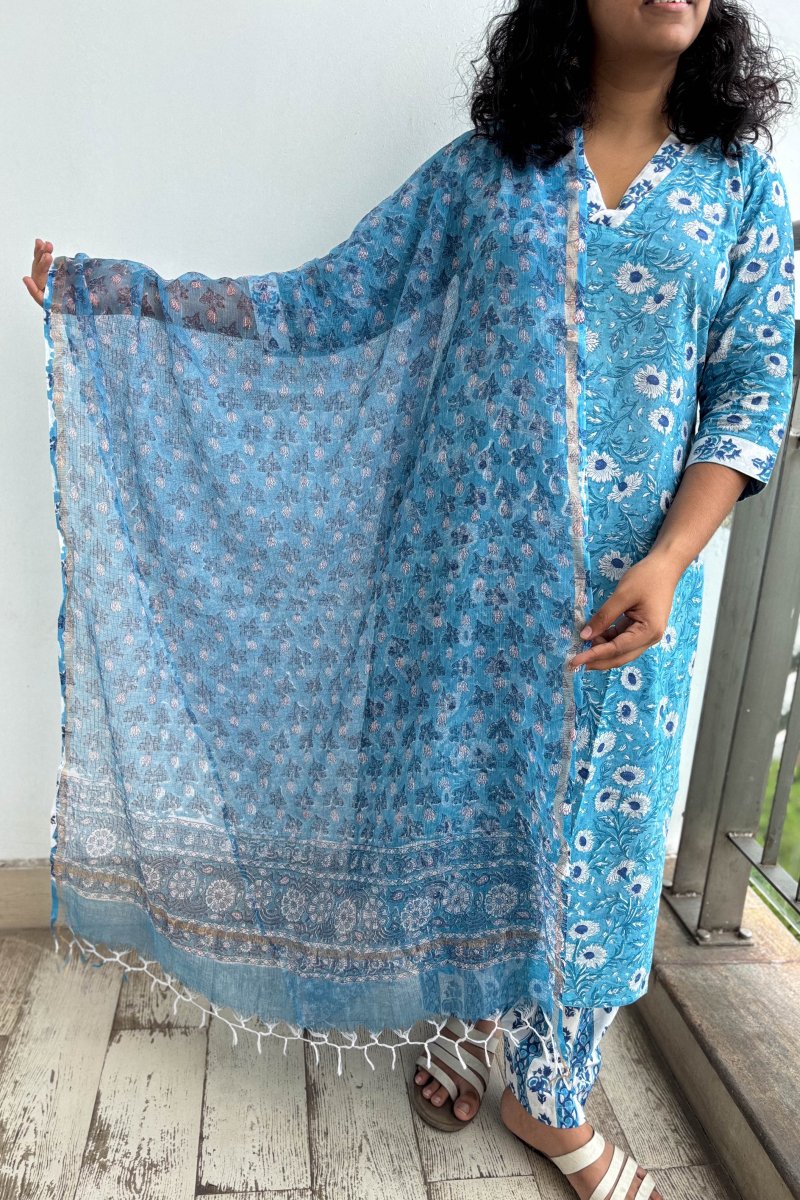 Sorai Sanganeri Handprinted Kota Doria Dupatta - Lobha Deepthis